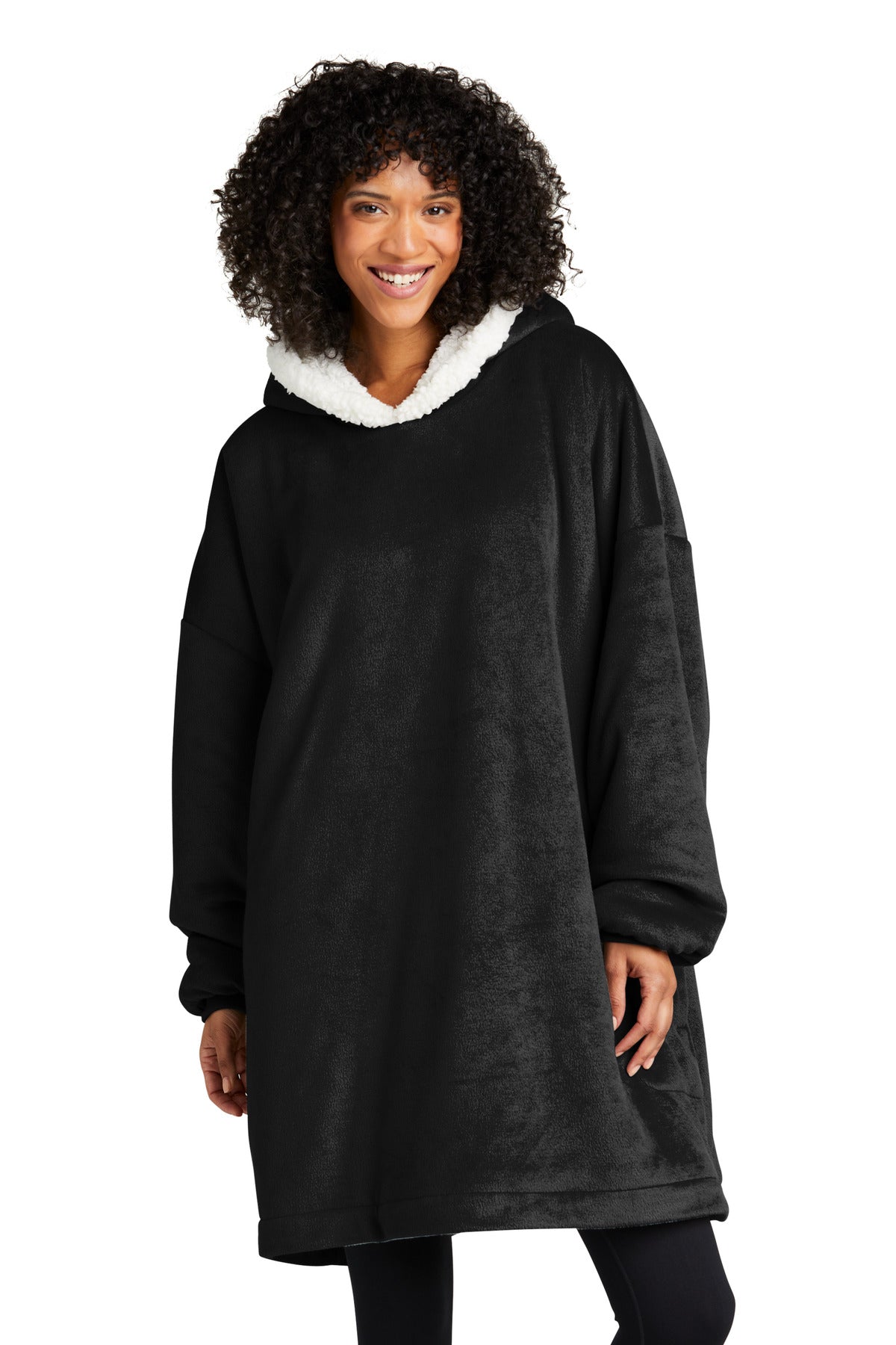 Wrap yourself up in the blanket you can wear! This oversized - Black