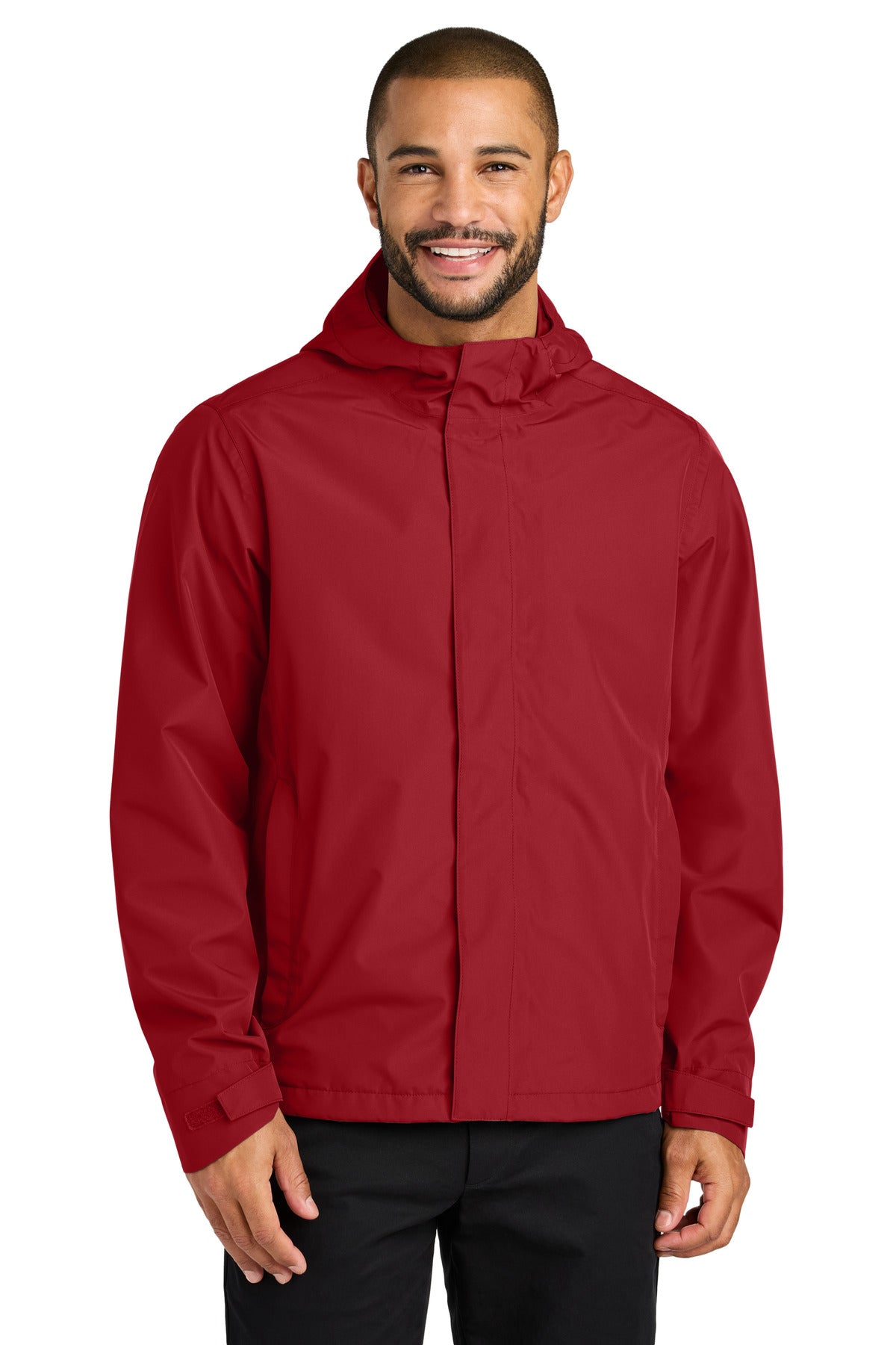 Designed to shrug off wet conditions this carbon neutral C-F - Rich Red