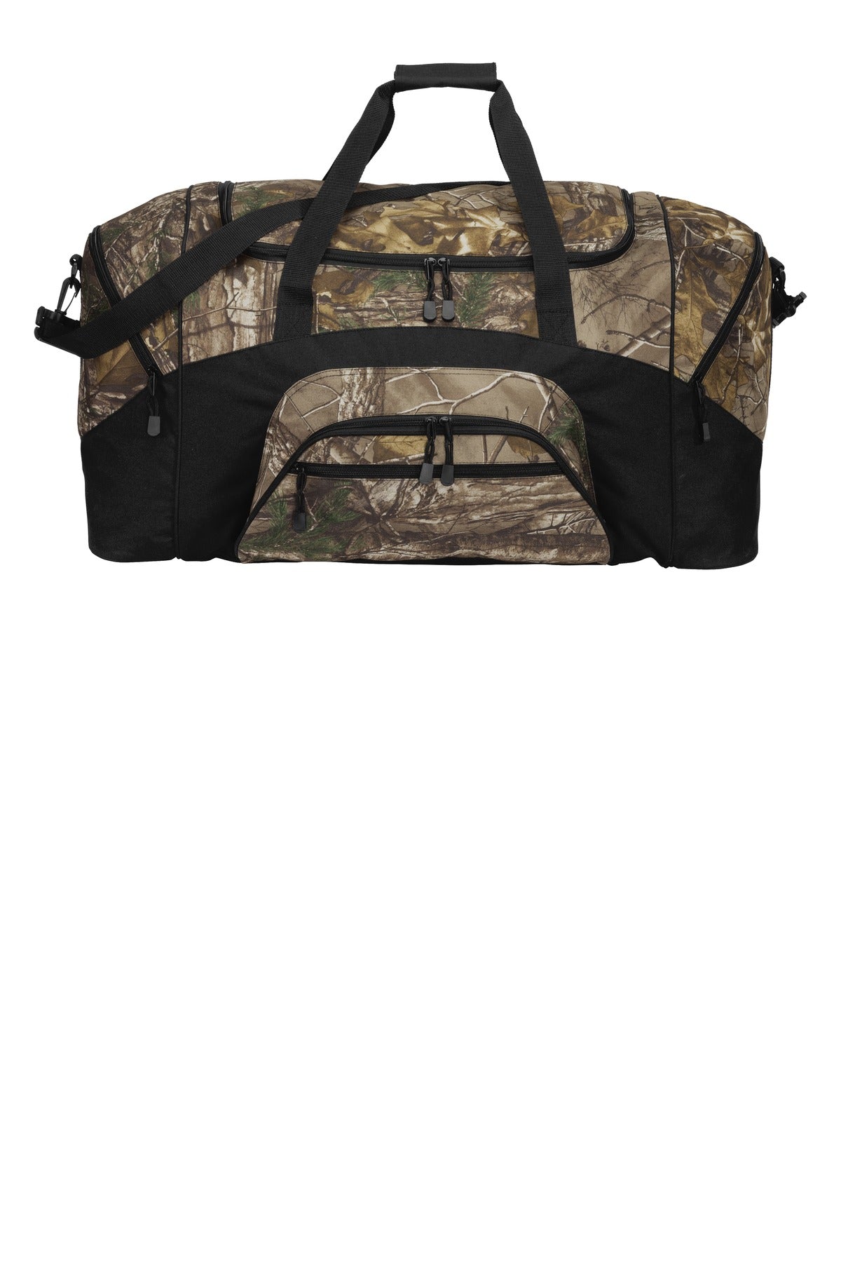 This rugged duffel features the outdoorsy Realtree Xtra camo - Realtree Xtra/ Black